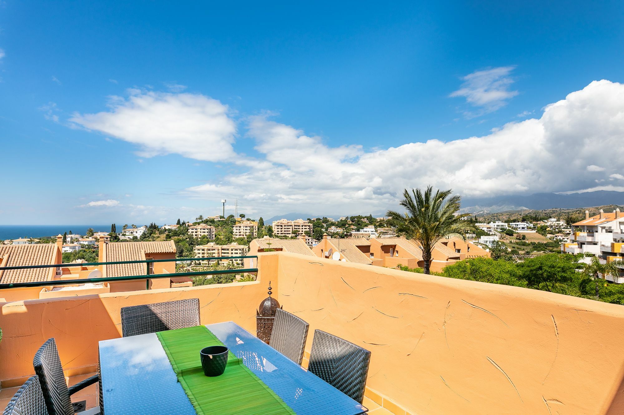 Elviria Luxury Penthouse Two Parking And Golf Appartement Marbellac